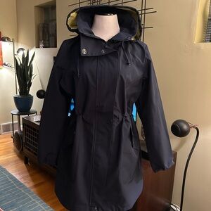 Bernardo Navy Hooded Rain Jacket